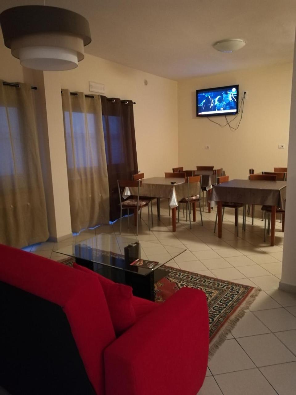 La Dea 2* Pisa